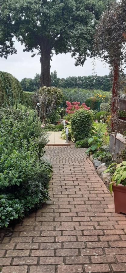 Bungalow Idylle Am See Neuruppin Exterior foto